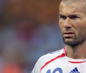 开云在线直播-跨界狂想曲，当爵士狂胜灰熊，欧文在意甲接管比赛