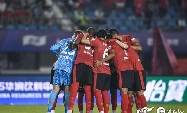 长春亚泰登陆胜利之岸，球队士气攀升