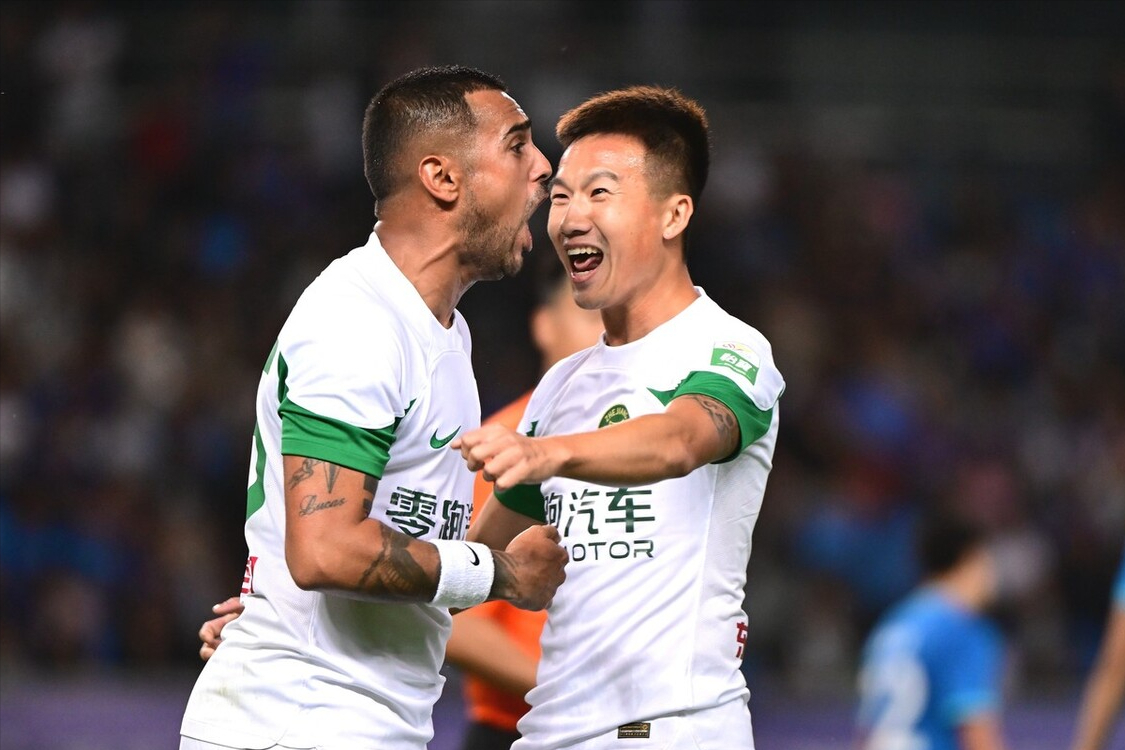 十面埋伏！国内足球豪门争锋相对