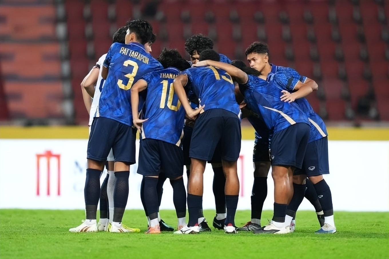 泰国球队豪取胜利，成功晋级