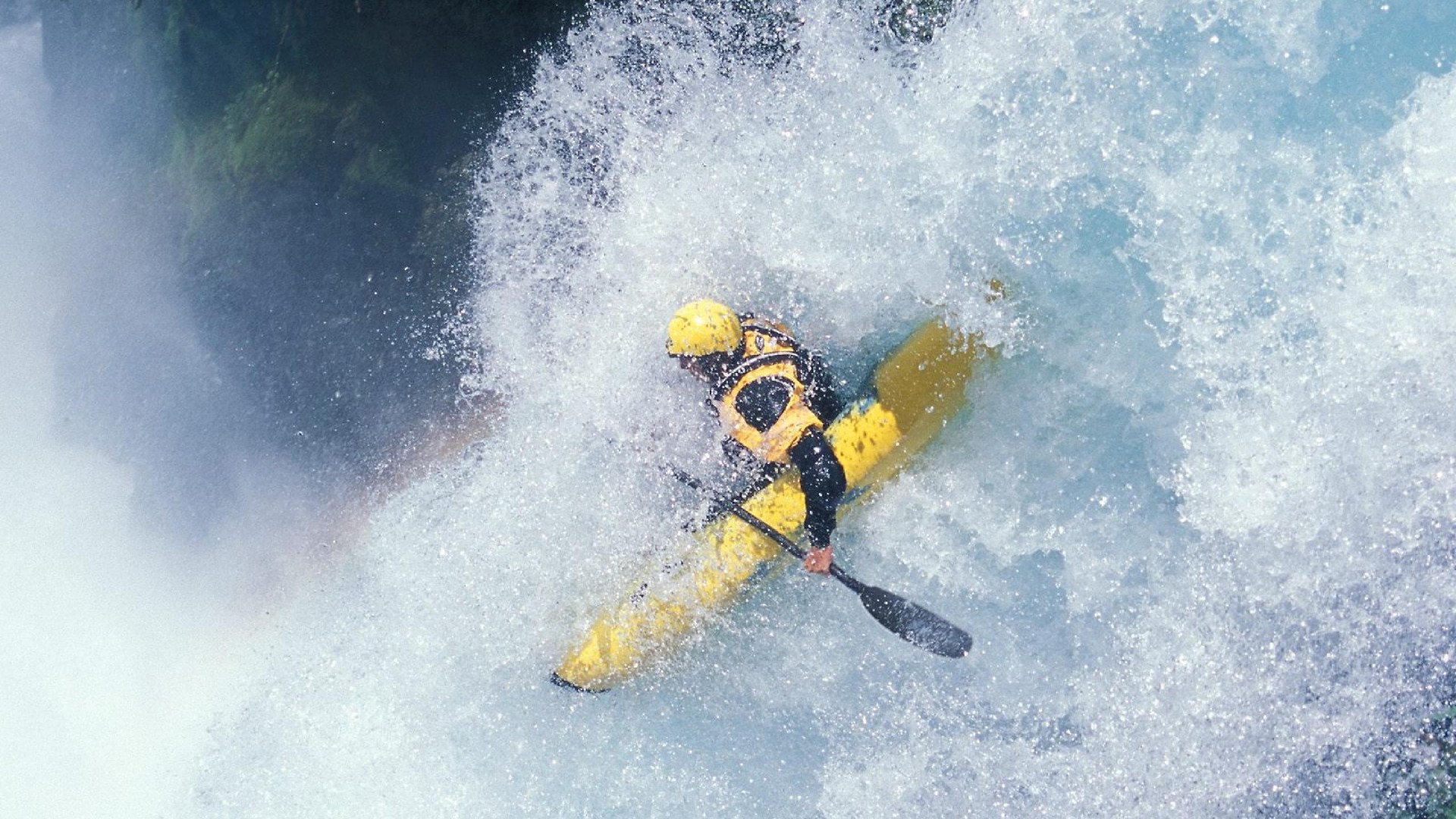 当佛罗伦萨的月光照亮爱尔兰的绿茵，黄喜灿的亚洲之光如何改写欧战叙事